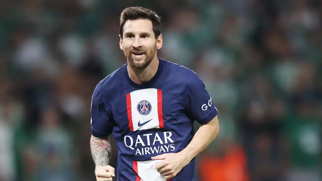 La desastrosa situación de Messi en el PSG que lo acerca al Barça 8 Los pitidos hacia Messi