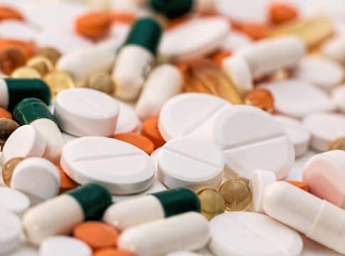 No-tomes-medicinas-sin-antes-consultar-al-medico
