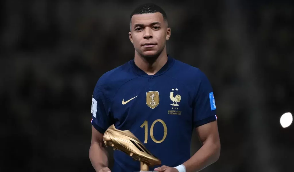Pero parece que Mbappé quiere terminar con el PSG