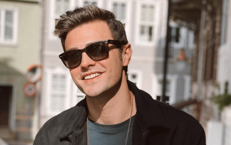 Hermanos: así es la vida secreta de Yiğit Koçak que casi nadie conoce