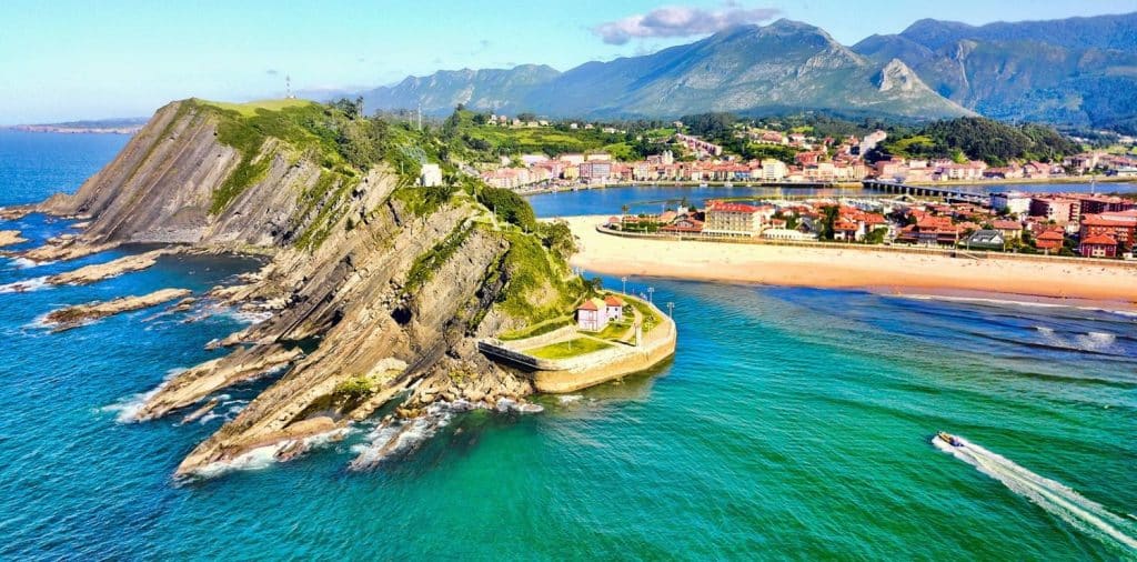 Estos son los pueblos de Asturias donde mejor se come 55 Ribadesella