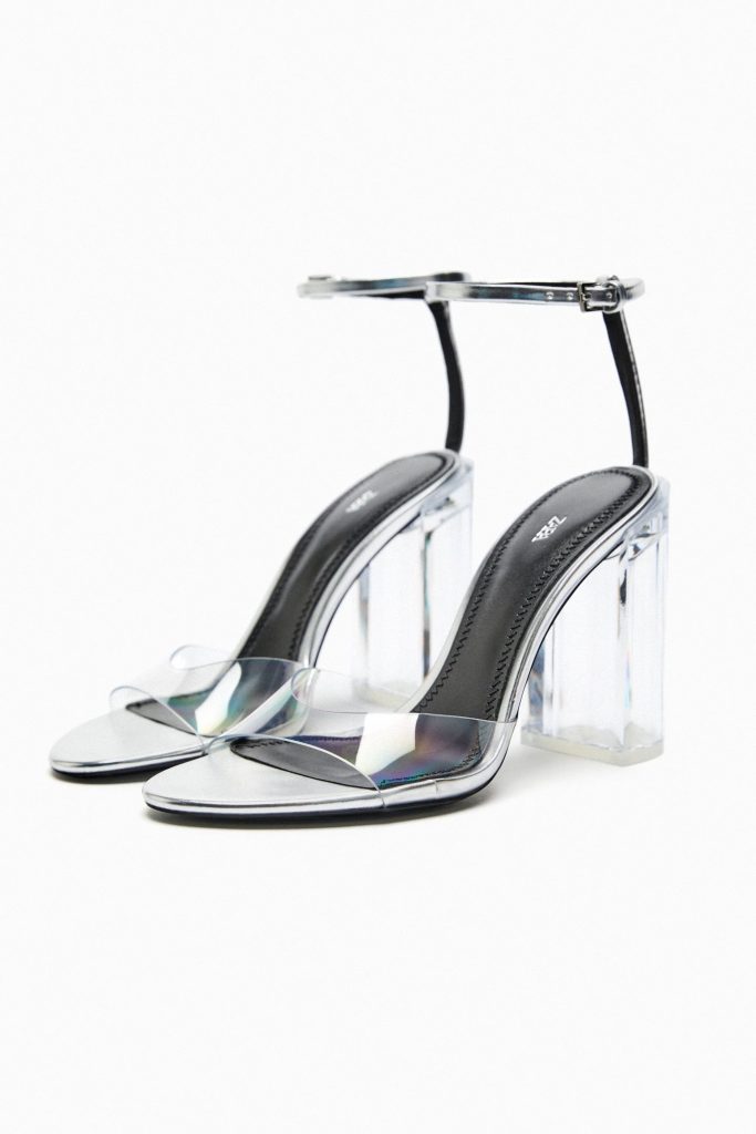 Zara: las sandalias con tacón y comodísimas para el buen tiempo