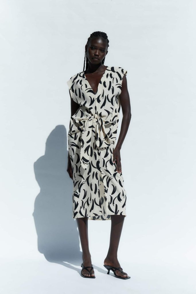 Sfera - Vestido Fluido Nudo