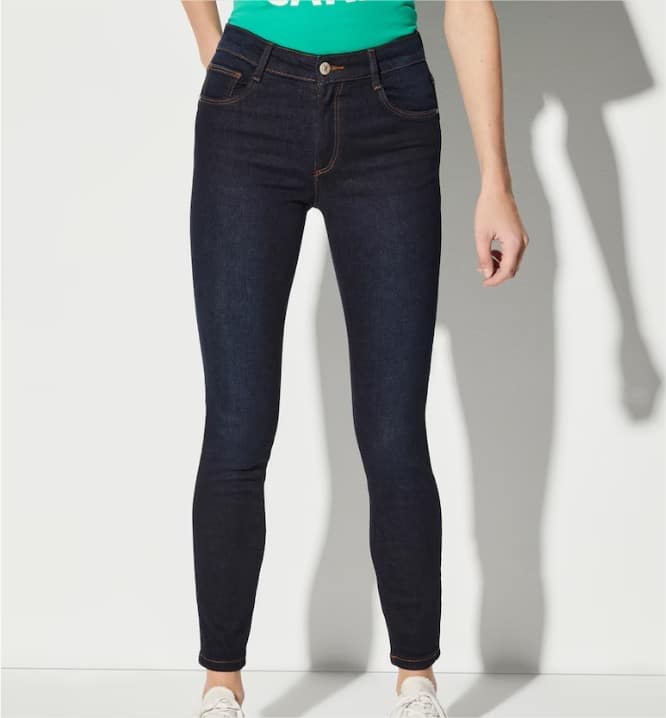 Vaquero scult de mujer lavado