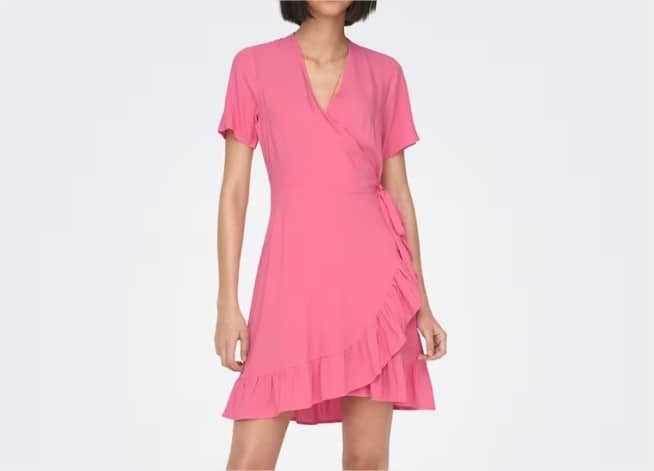 Vestido corto cruzado de manga corta