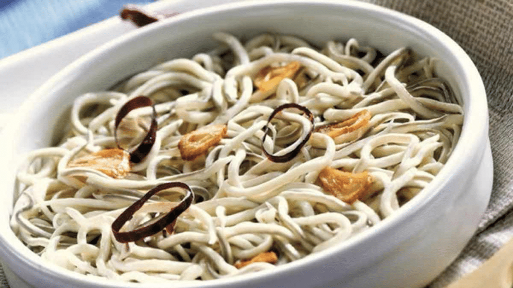 Las sabrosas gulas al ajillo de Arguiñano que puedes hacer en un minuto 77 image 77