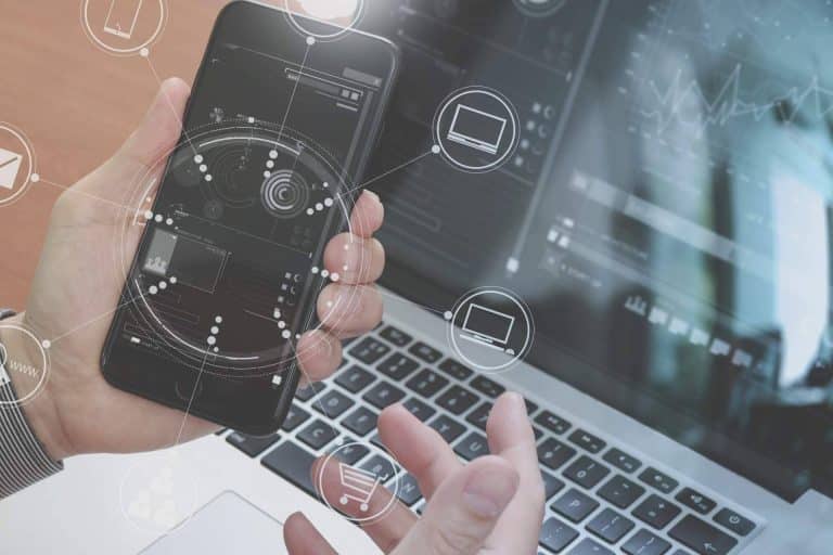 Desarrollo Web Total se especializa en el desarrollo de aplicaciones móviles flexibles, escalables, seguras y ágiles para Android e iOS