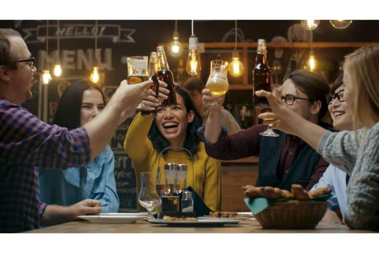 Con partidas de Trivial es posible atraer clientes a los bares