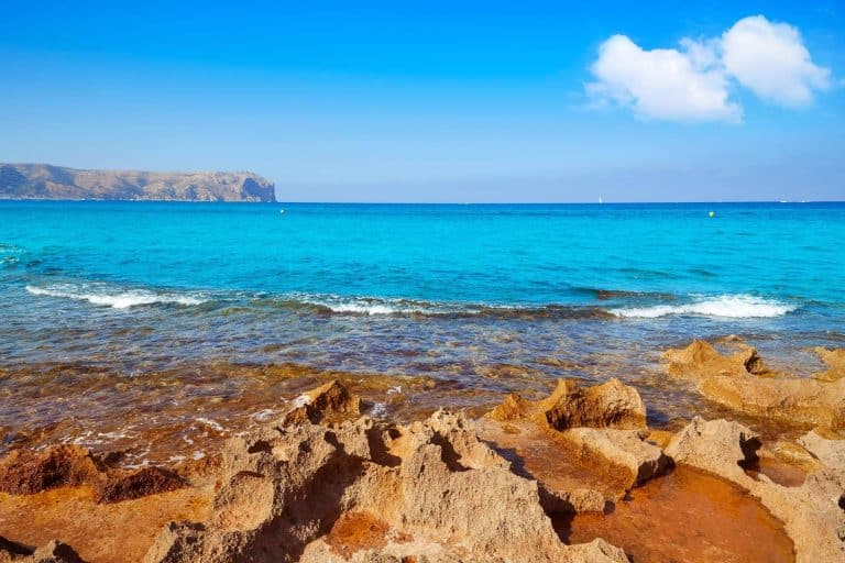 ¿Cómo disfrutar de unas vacaciones en Jávea? Plusholidays