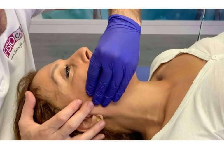 El amplio catálogo de cursos de Fisiocyl incluye su Curso de Fisioterapia Temporomandibular ATM Y Dolor de Cabeza