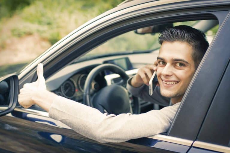 A través de la plataforma Duplicado Carnet Conducir, los conductores pueden procesar la solicitud de su duplicado carnet de conducir online y sin previa cita en la DGT