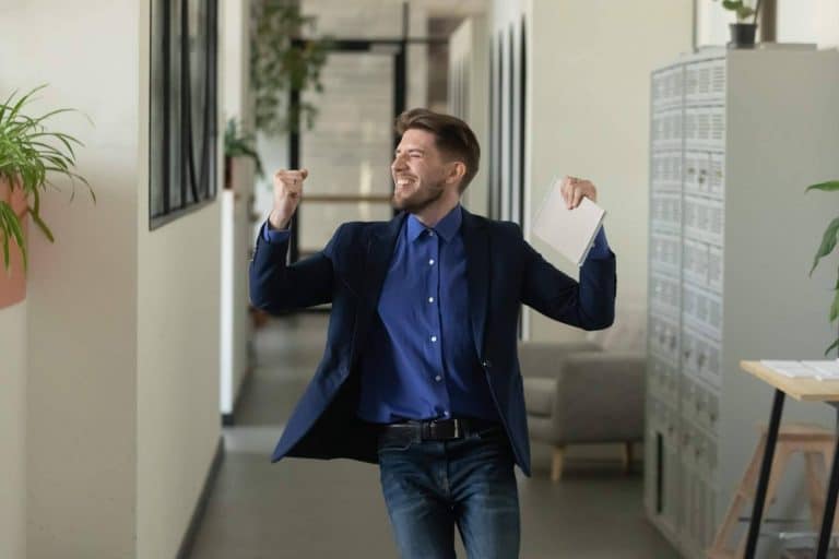 Los beneficios de tener un coach laboral para impulsar la carrera profesional, por Coacher