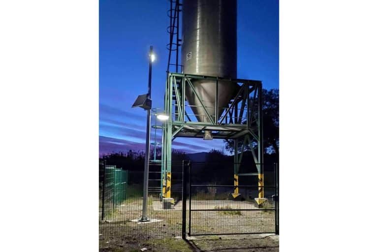 La empresa Ekiona Iluminación Solar cuenta con varios proyectos en el entorno empresarial