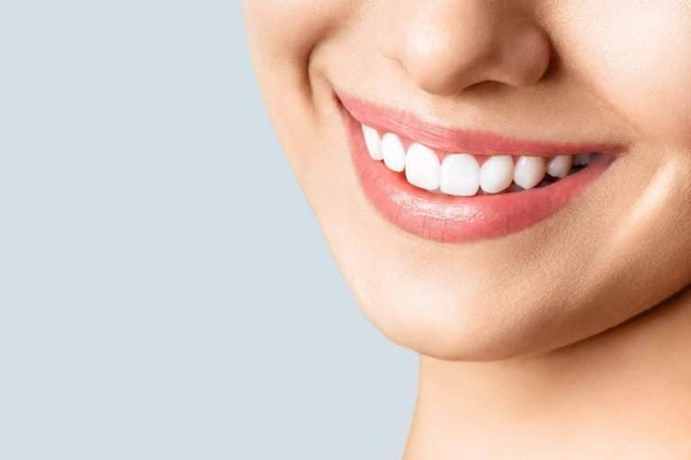 Los tratamientos de estética dental en la clínica dental ResidentLive