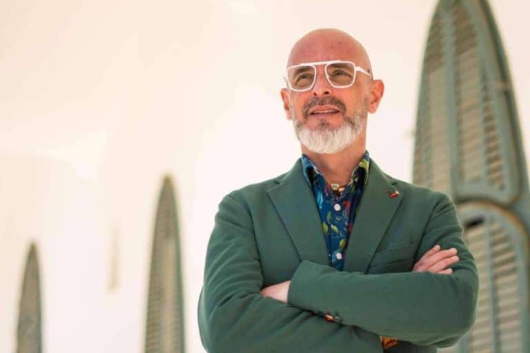 El Tony Robbins de España, Josep Santaulària