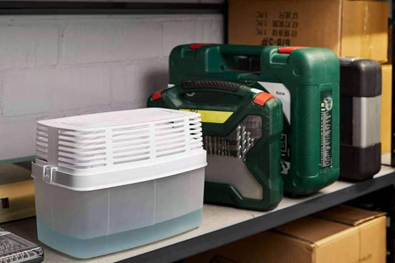 ¿Cuál es una de las soluciones más efectivas y económicas contra la humedad en casa?