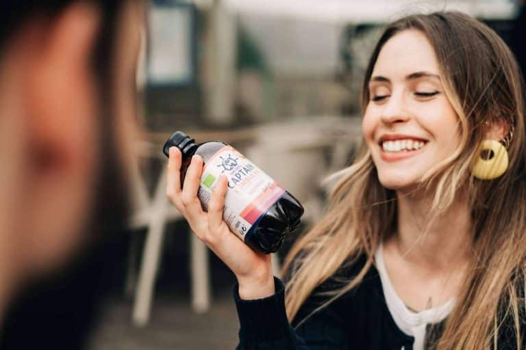 GUTsy Captain indica cuáles son los beneficios de beber Kombucha regularmente
