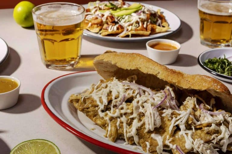 Malacopa llega a la capital española con chilaquiles directo a casa