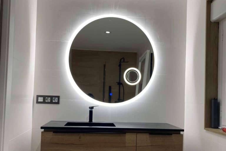 EspejoLed.com, conocida como una de las mejores tiendas de espejos a medida en España