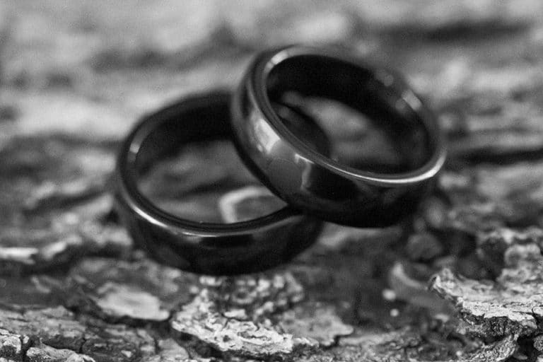 Rikki, el anillo de pago como opción novedosa de la alianza tradicional