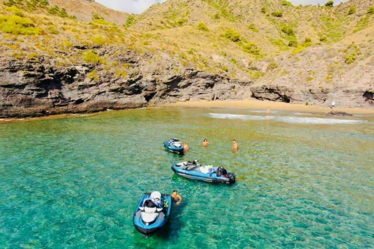 El origen y alquiler motos de agua en La Manga, por Kalima Charter