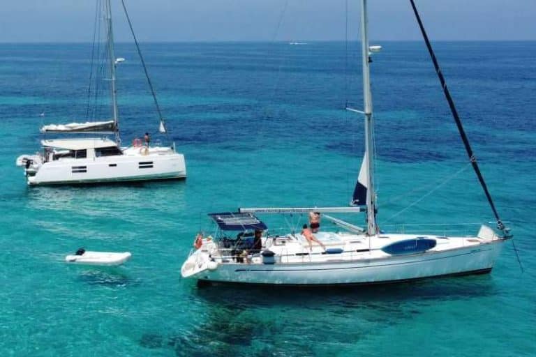 Alquiler de barcos en Ibiza y Formentera, veleros, catamaranes y yates