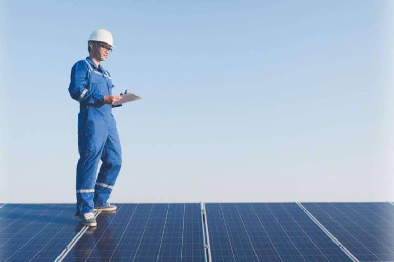 Dispositivo de hombre muerto para trabajadores solitarios, de la mano de Tracmi