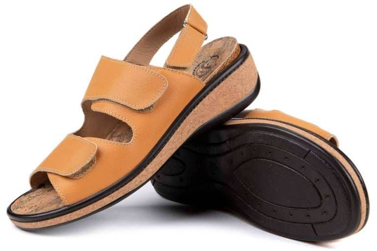 Ecoalkesan, una empresa especializada en zapatillas veganas, que tiene las certificaciones PETA y ANIMAL FREE