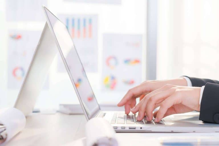 Dsign ofrece servicios de diseño de páginas web y tiendas online atractivas y amigables