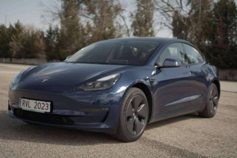 La empresa de suscripción de coches REVEL lanza 4 modelos nuevos en promoción