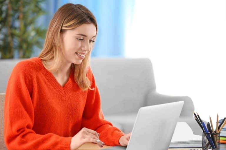 Apoyo de calidad en trabajos finales de grado de la mano de TuTFG