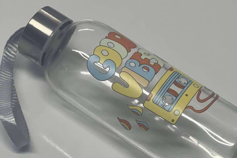 ¿Qué es la impresión en DTF UV y de qué manera funciona?