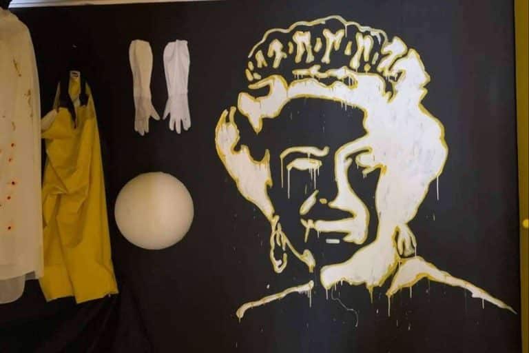 'Food of War' inaugura exposición 'La diáspora de la colmena. Espíritu y Colapso', en ARTBO