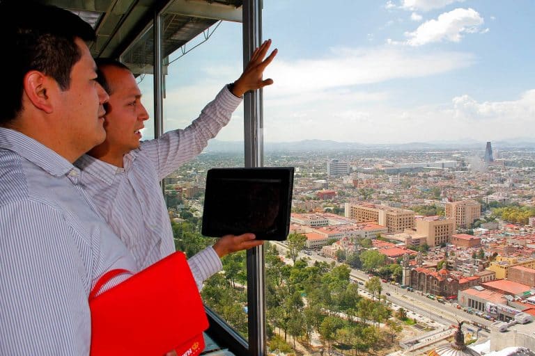 Llevar a cabo trámites migratorios, de la mano de Crown World Mobility