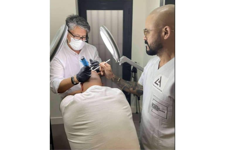 Aldemar Campos ofrece diversos cursos sobre micropigmentación capilar