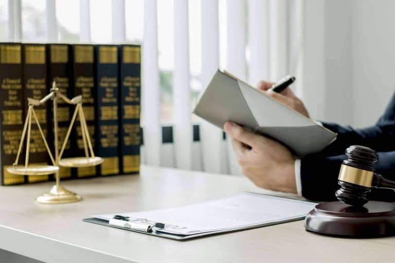 ¿Qué hacer si se tiene una tarjeta revolving?