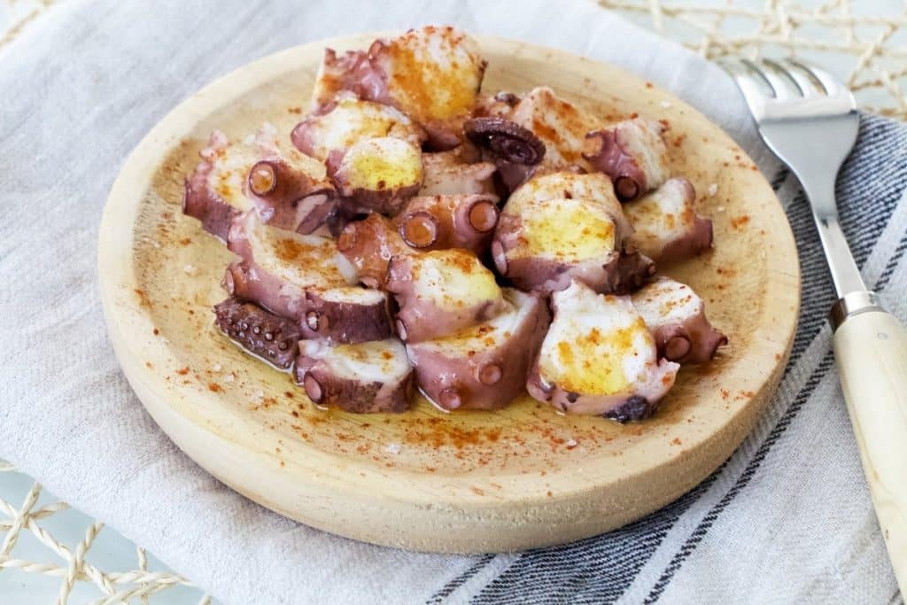 Así prepara Martín Berasategui el pulpo a la gallega para que quede blandito 51 Pulpo a la gallega: Ingredientes