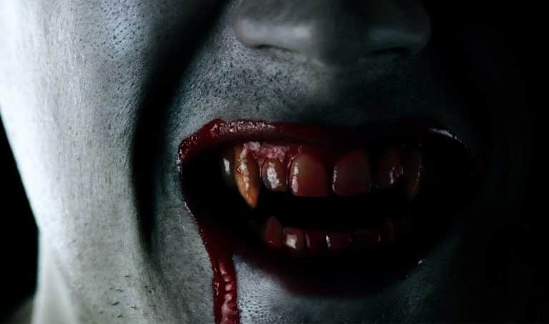 7 películas de vampiros de Netflix que le dan mil vueltas a Renfield