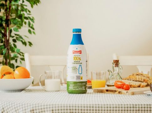 botella reciclada pascual