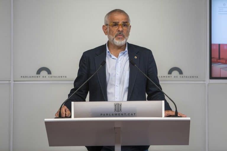 Cs denuncia a la Mesa del Parlament ante la JEC por no retirarle el escaño a Borràs