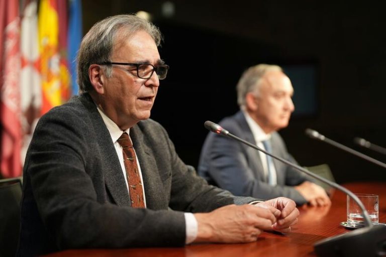 El Gobierno repartirá a las CCAA los 50 millones del plan de microcredenciales de formación continua según su población