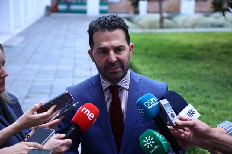 Noel López descarta dejar la Mesa del Parlamento y reitera su inocencia: 