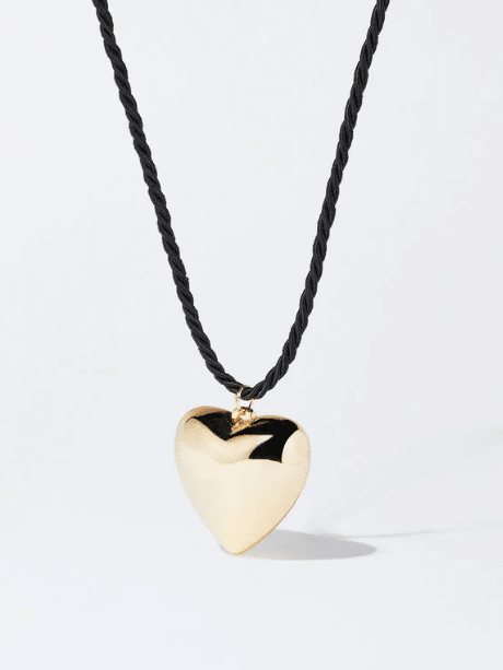 Collar de cuerda con corazón de Parfois