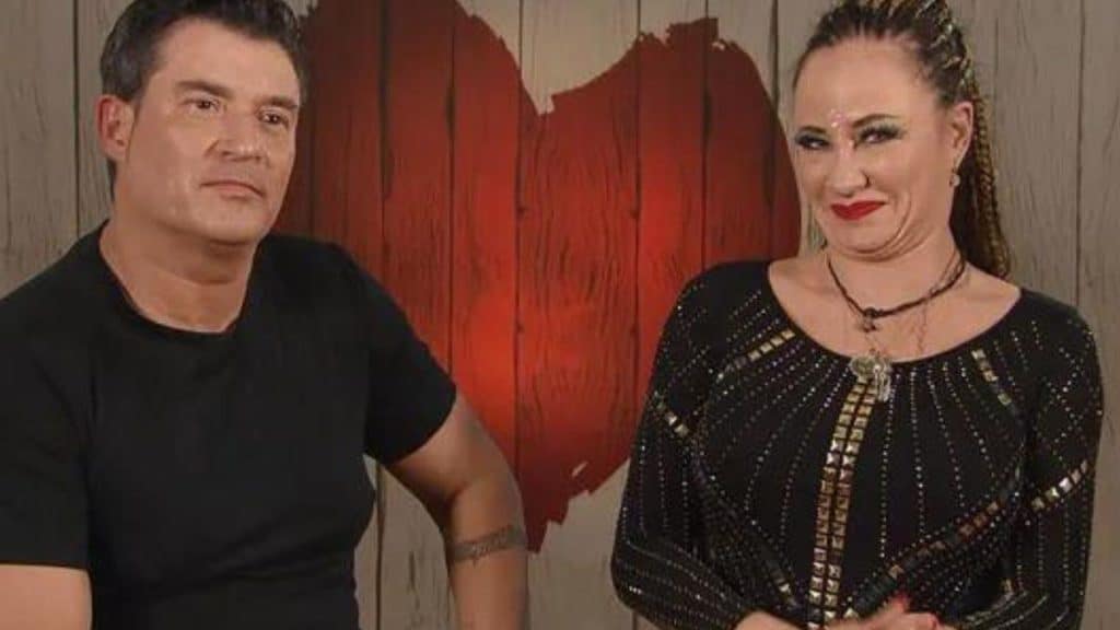 Sube la temperatura con esta cita de 'First Dates': "Yo he roto tres camas ya"