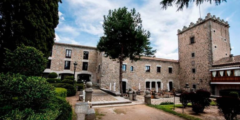 8 paradores baratos de España para un finde de película