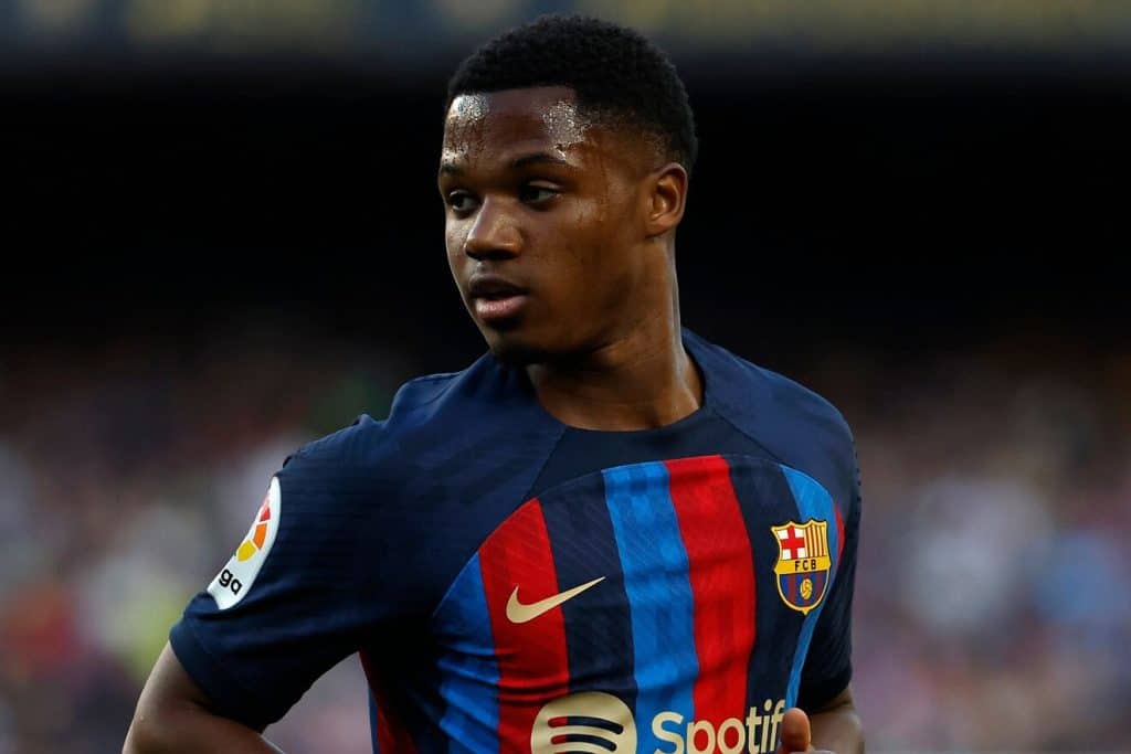 Ansu Fati se aleja del Barcelona
