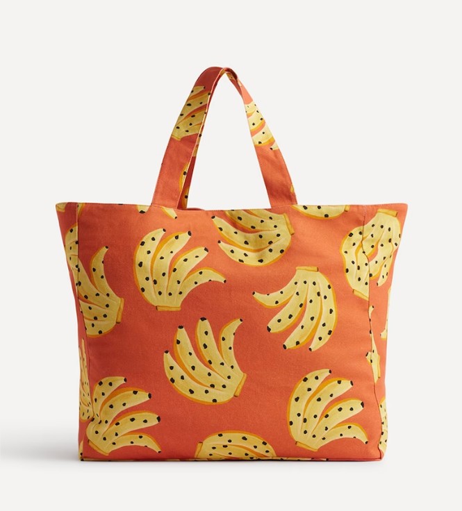 El Corte Inglés: 10 bolsos con descuento perfectos para llevar a diario 5 Bolsa de playa Bananas El Corte Inglés