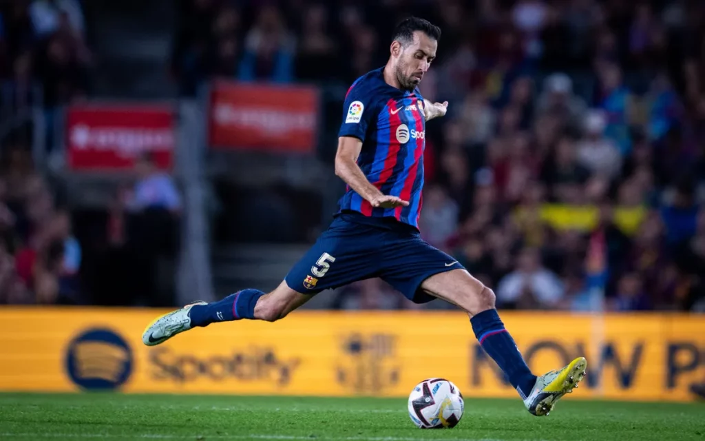 Busquets se va con todos los honores