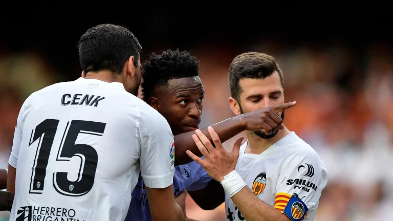 ¿Continuará Vinícius en el Real Madrid? Esto piensa el club