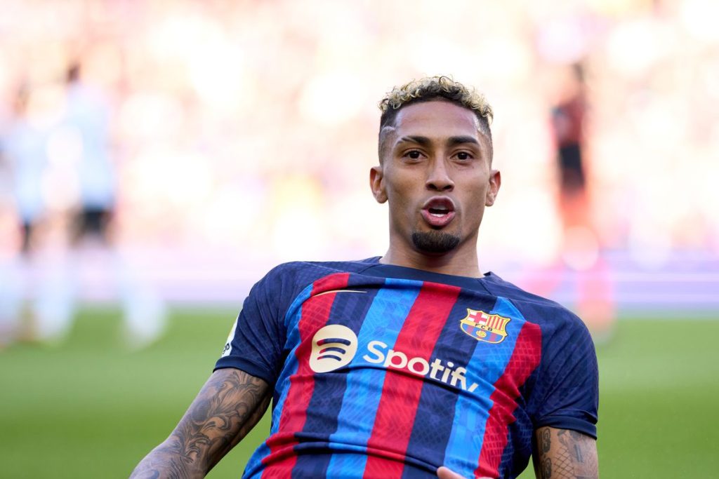 El caso en el que el Barça dejaría salir a Raphinha 49 ¿Cuánto le costó Raphinha al Barça?